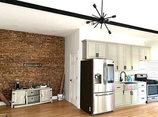 66-41 60th Pl #1, Ridgewood, NY 11385