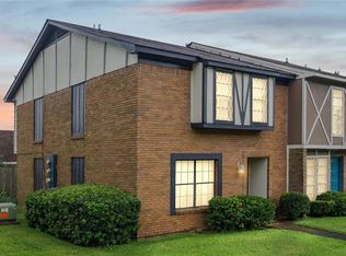 529 Highland Woods Dr W, Mobile, AL 36608