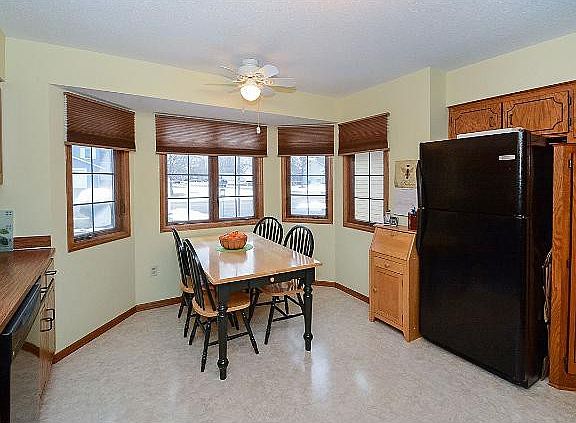 5th image of 7516 Upper 20th St N