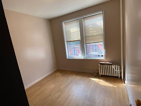 3rd image of 8669 15th Ave #3