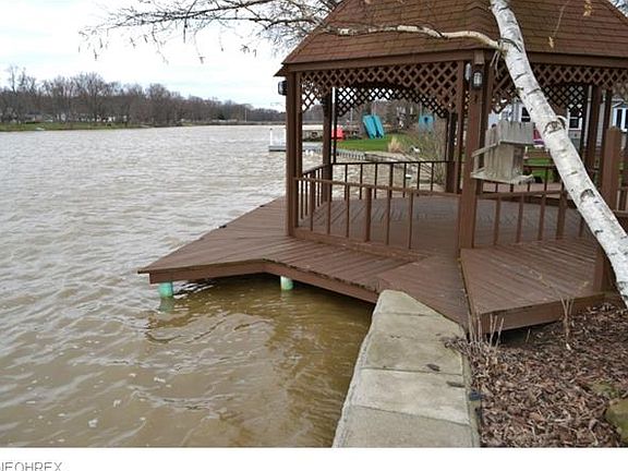 5th image of 27316 Lakeside Dr