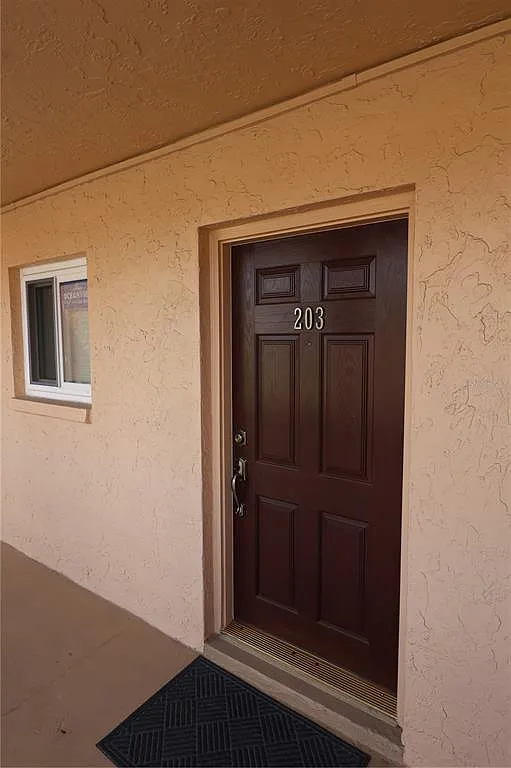 Building Photo - 4154 Heron Way #203B