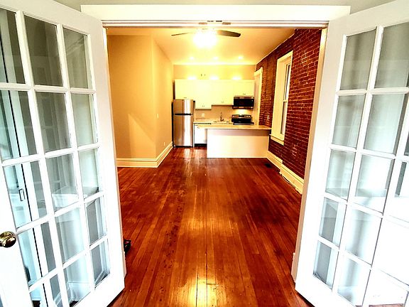 5th image of 2913 Magnolia Ave Floor 1