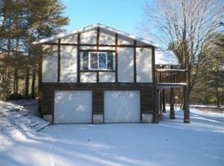 2400 W Silver Beach Rd, Cheboygan, MI 49721