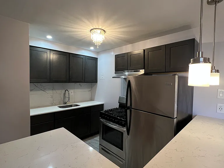 15 Branch Brook Pl #2M — Photo 6