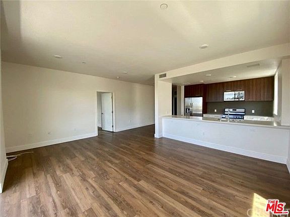5th image of 5727 La Mirada Ave #409