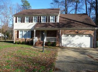 104 Jonadab Rd, Yorktown, VA 23692
