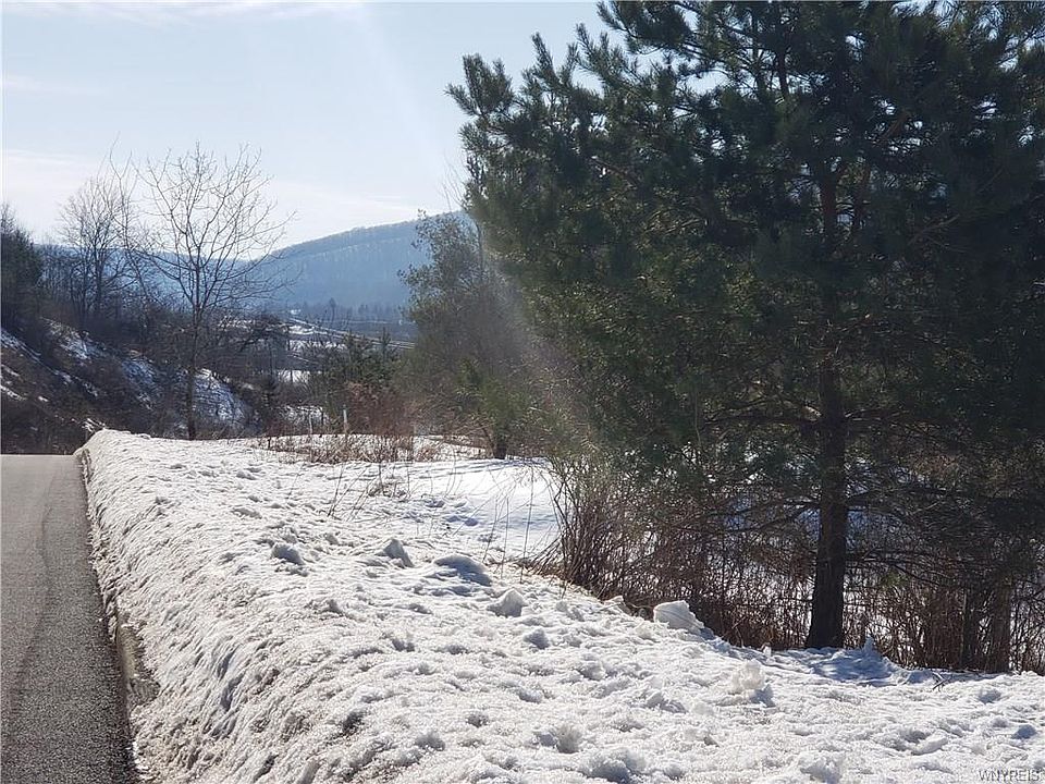 1st image of 12 McKinley Dr