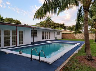 2080 NE 197th Ter, North Miami Beach, FL 33179