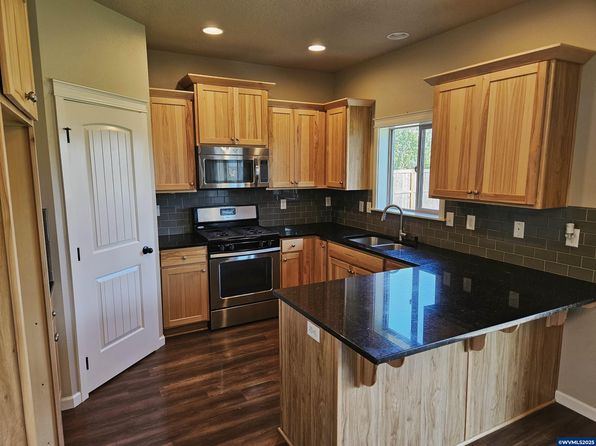 2938 Kimila Dr NE, Albany, OR 97321