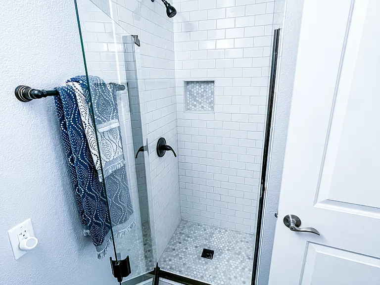 7007 W Virginia Ave — Photo 8