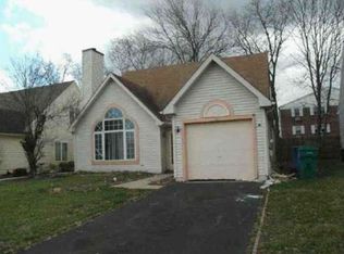 1981 Colonial Dr, Croydon, PA 19021