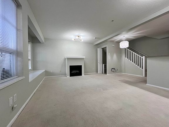 5th image of 7088 17th Ave