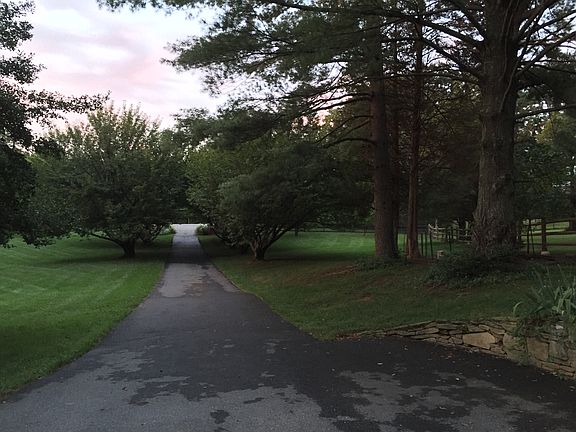 Drive way to road (1 acre)