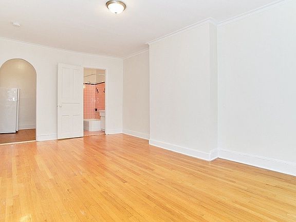 2nd image of 112 W 80th St #6R