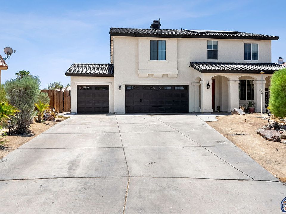 1st image of 2330 Bougainvillea Trl