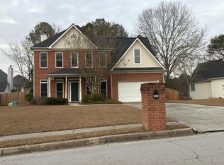 1064 Spanish Moss Ct, Lawrenceville, GA 30045