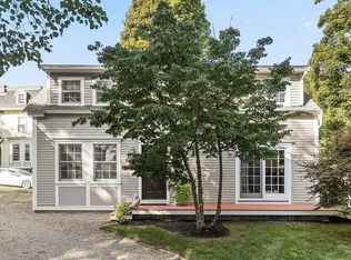 28 County St UNIT 3, Ipswich, MA 01938