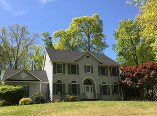 52 Hunts School Rd, Newton, NJ 07860