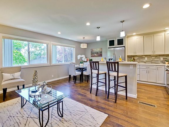 5th image of 4547 Caraway Ct