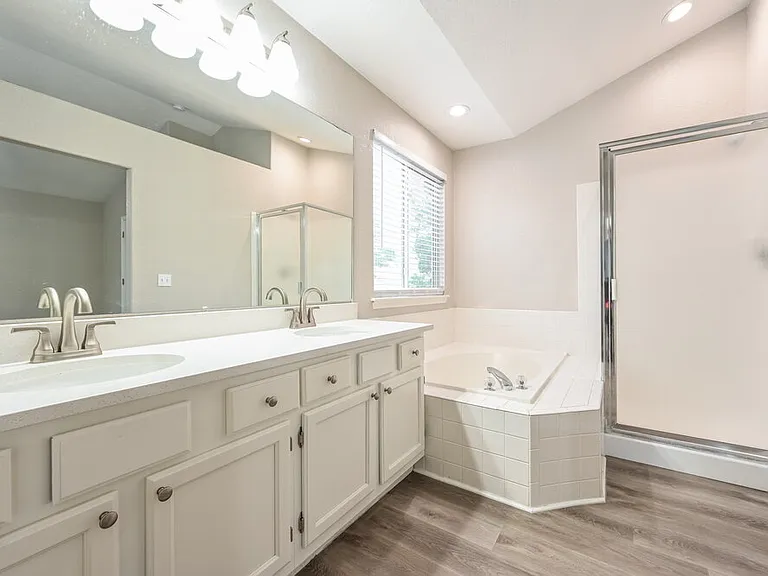 9978 Deer Creek Ln — Photo 15