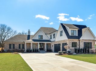 1003 Prestwick Dr, Frankfort, IL 60423