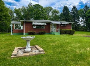 1292 Martin Rd, Tarentum, PA 15084
