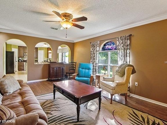 3rd image of 146 Timbercreek Pines Cir