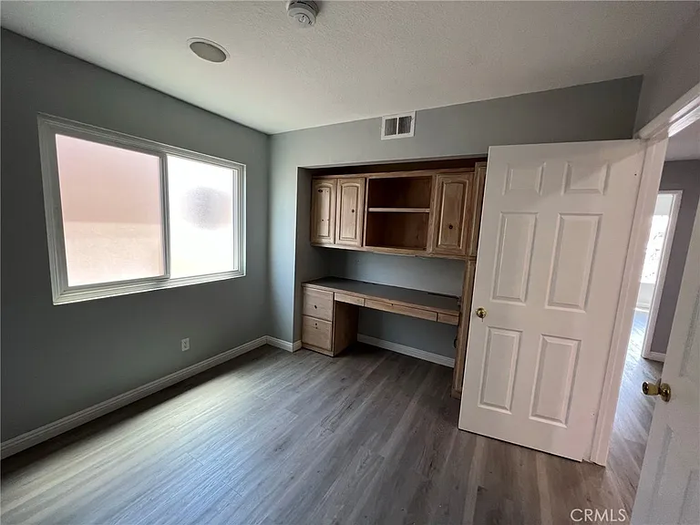 543 S Eveningsong Ln — Photo 23