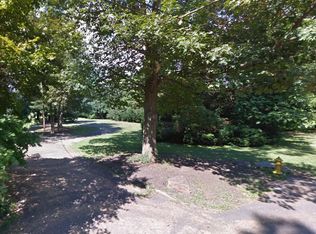 403 Cottage Ave, Edgewater Park, NJ 08010