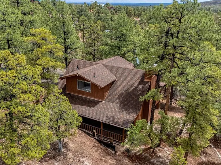 6373 Manzanita Dr — Photo 4