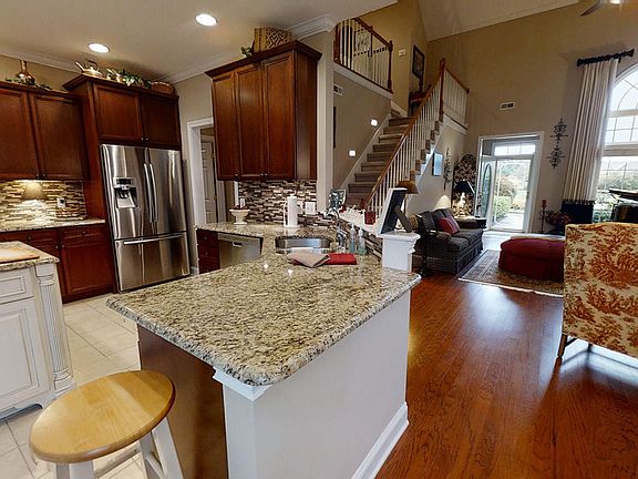 5th image of 8775 Belle Mina Way