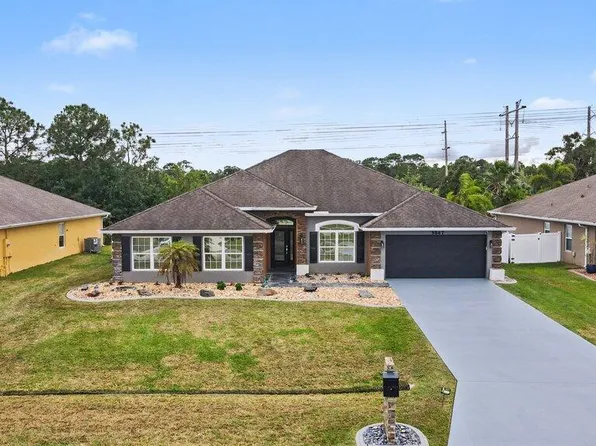 5867 NW Leah Drive, Port St Lucie, FL 34986