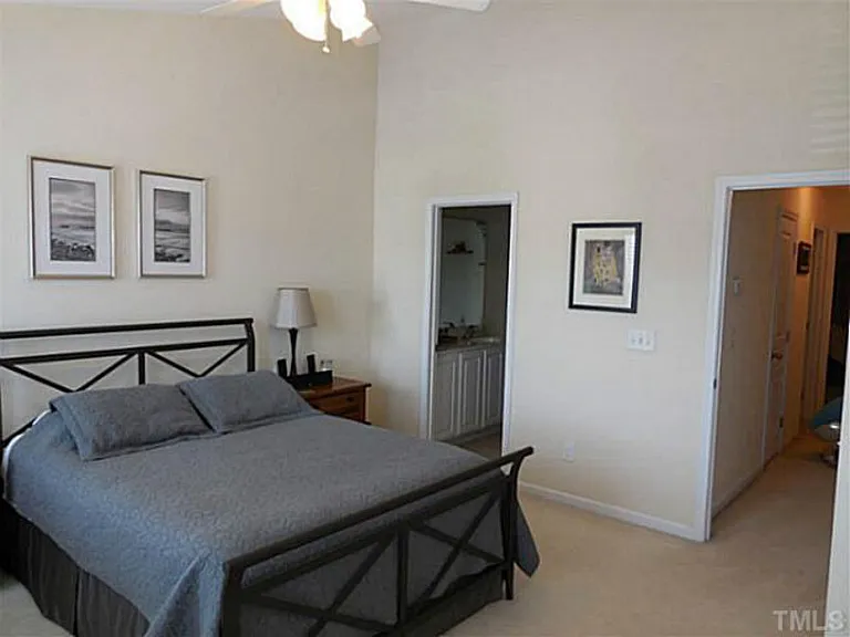 666 Cupola Dr #1 — Photo 8