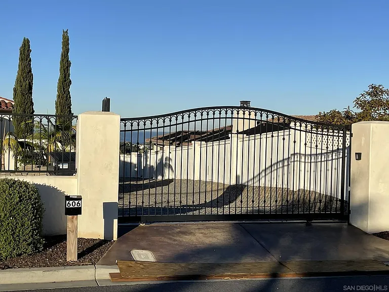 606 Camino De Orchidia — Photo 23