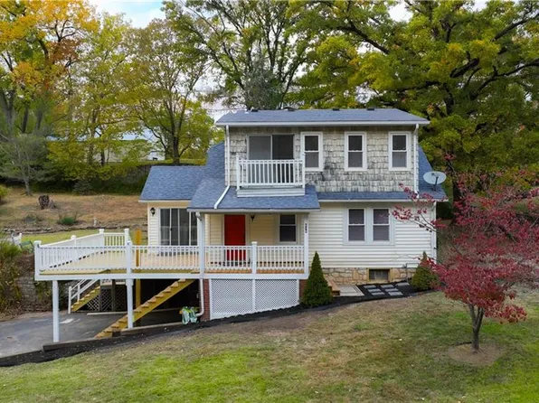 636 NE 37th St, Kansas City, MO 64116