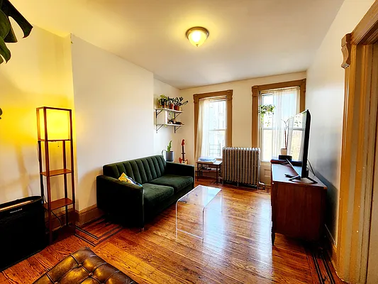 Rented by Brooklyn Property Group LLC | media 39