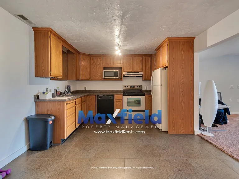11670 S Hidden Valley Blvd — Photo 25