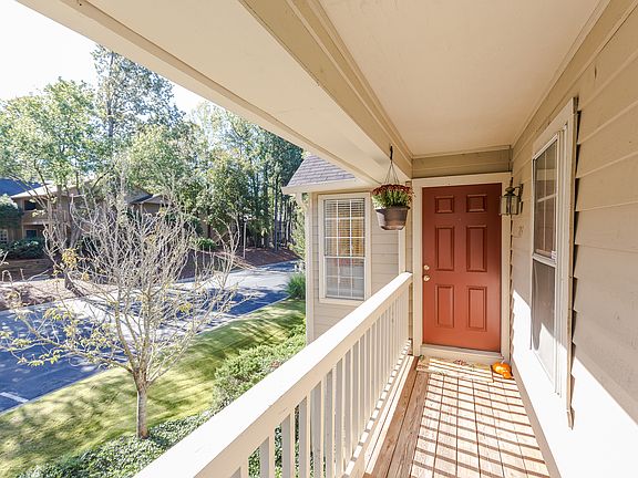 2nd image of 703 Country Park Dr SE #703