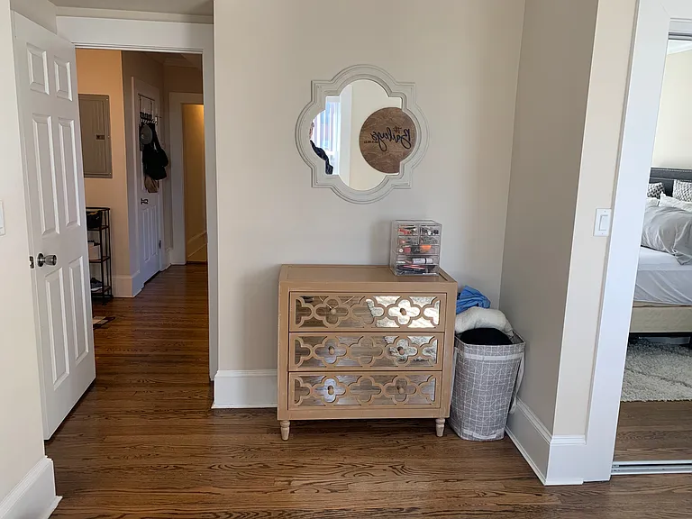 12 Short St #5 — Photo 3
