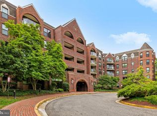 2100 Langston Blvd APT 335, Arlington, VA
