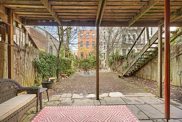 Rented by Compass | media 20