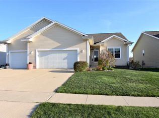 1422 Austin Way, Cedar Falls, IA 50613
