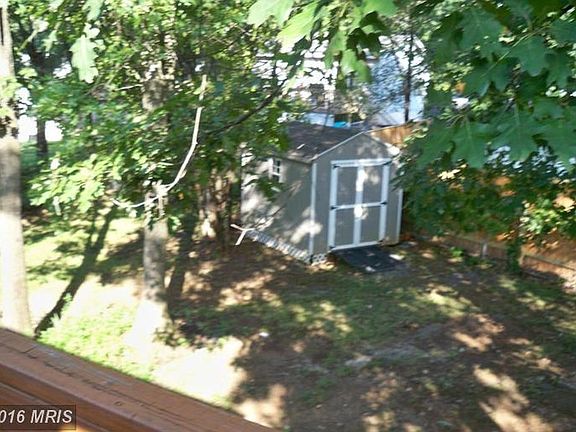 2nd image of 111 Everette Pl