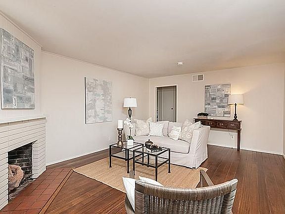 4th image of 2333 Kehoe Ave