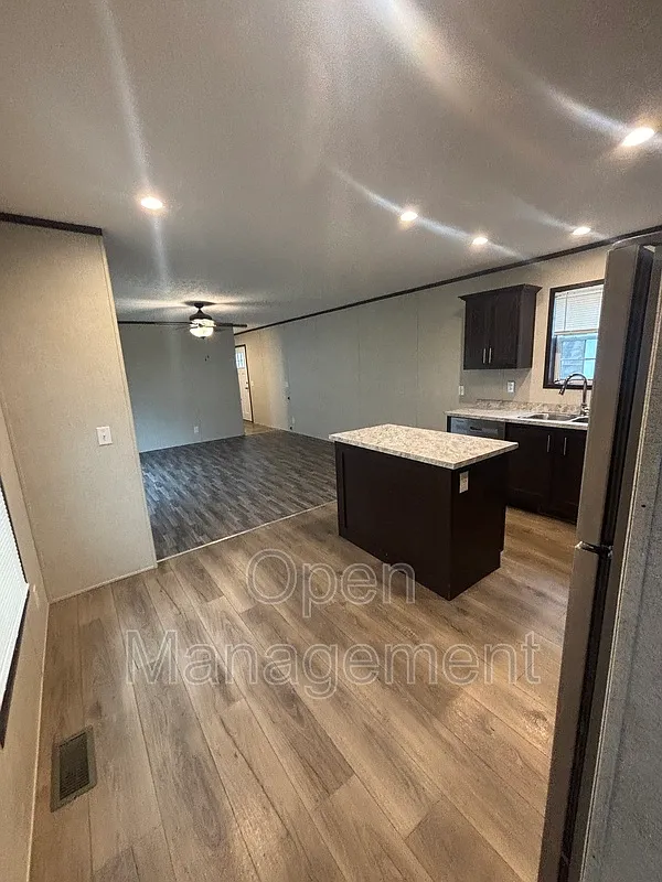 Sun Valley Estates Mobile Home Community — Photo 3