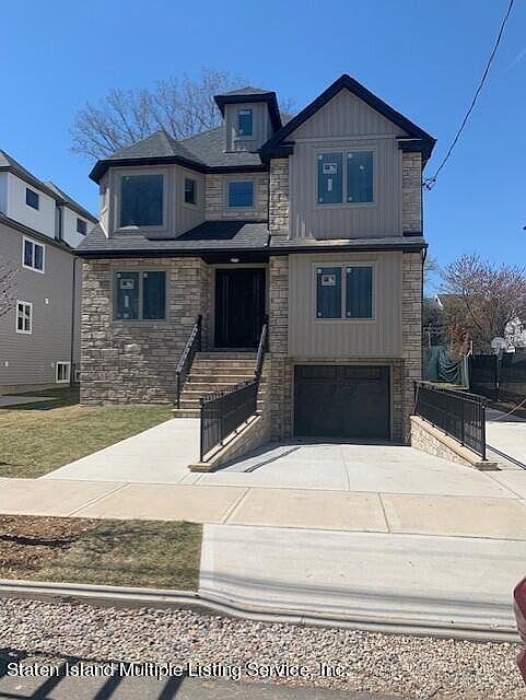 1st image of 24 Bedell Ave
