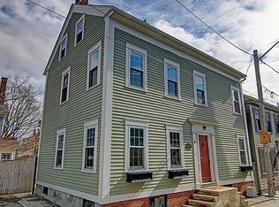 16 Dove St, Providence, RI 02906