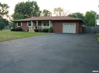 1100 Stall Dr, Findlay, OH 45840