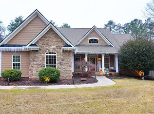 8179 Pineview Ct, Villa Rica, GA 30180